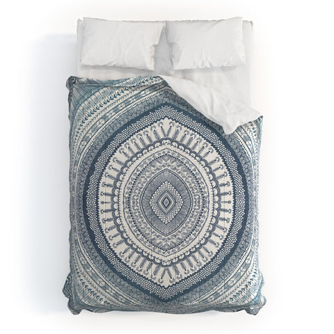 RosebudStudio Tranquil Tuesday Comforter