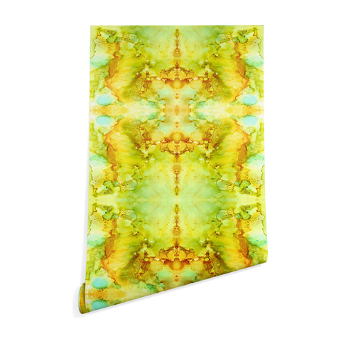 Rosie Brown Sky Peeking Wallpaper