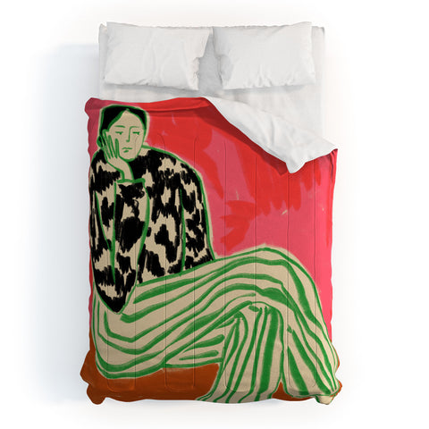 sandrapoliakov CALM WOMAN PORTRAIT Comforter