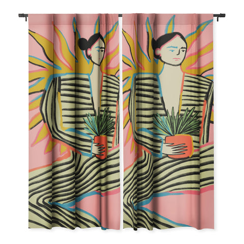 sandrapoliakov SUN POWER Blackout Non Repeat