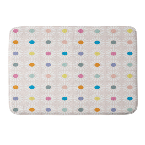 Schatzi Brown Retro Jumbo Daisy Pastel Memory Foam Bath Mat