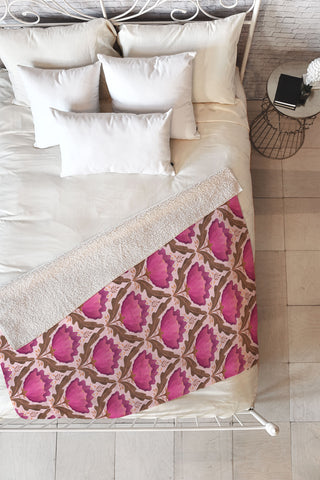 Sewzinski Diamond Floral Pattern Pink Fleece Throw Blanket
