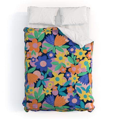 Sewzinski Mod Flower Repeat Comforter