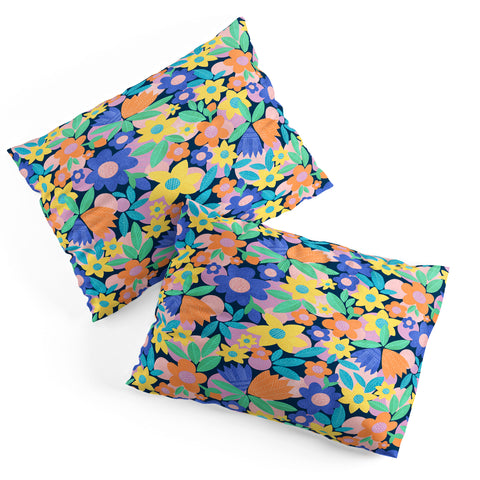 Sewzinski Mod Flower Repeat Pillow Shams