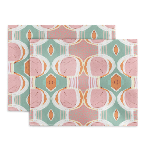 Sewzinski Shapes and Layers 50 Placemat