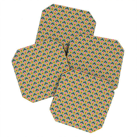 Sewzinski Yellow Scallop Floral Pattern Coaster Set