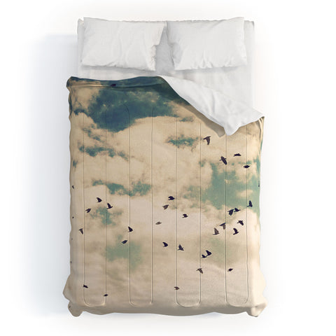 Shannon Clark Summer Flight Sight Comforter