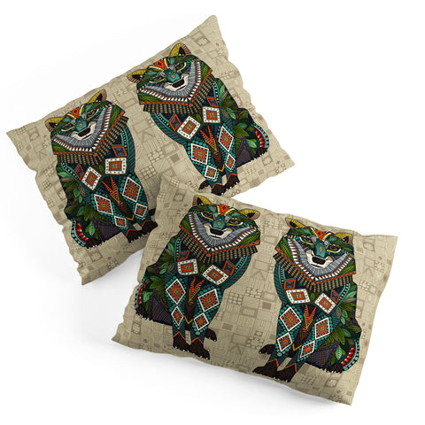 Sharon Turner wolf natural Pillow Shams