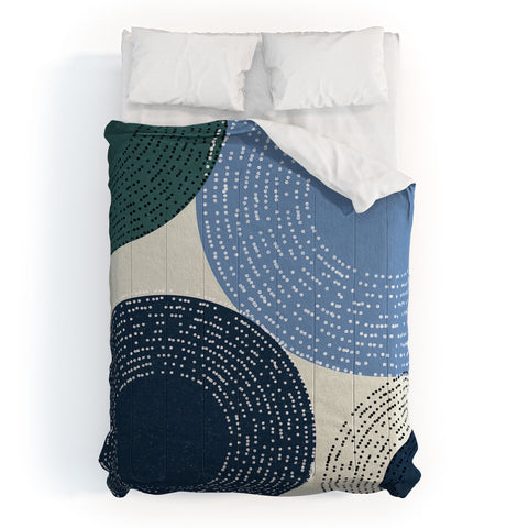 Sheila Wenzel-Ganny Big Blues Minimalist design Comforter