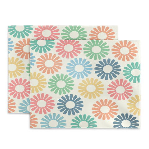 Sheila Wenzel-Ganny Colorful Daisy Pattern Placemat