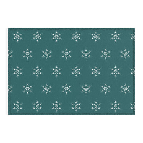 Sheila Wenzel-Ganny Holiday Green Snowflakes Outdoor Rug