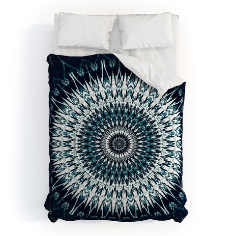 Sheila Wenzel-Ganny Indigo Navy White Mandala Comforter