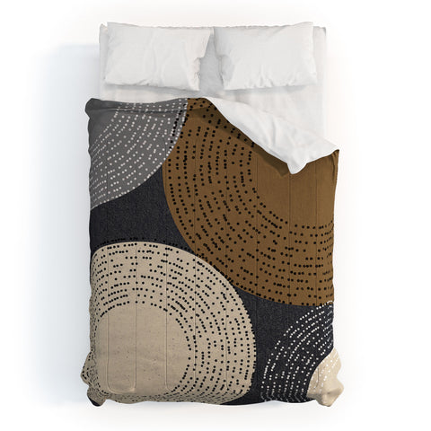 Sheila Wenzel-Ganny Minimalist Brown Circles Comforter