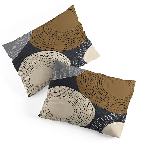 Sheila Wenzel-Ganny Minimalist Brown Circles Pillow Shams