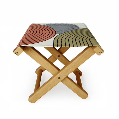 Sheila Wenzel-Ganny Retro Minimalist Folding Stool
