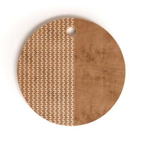 Sheila Wenzel-Ganny Two Toned Tan Texture Cutting Board Round