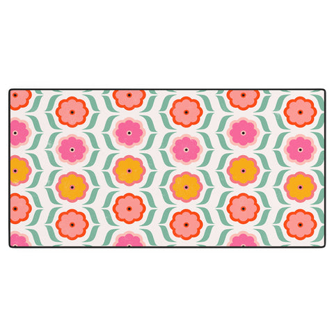 Showmemars Bright Retro Geometric Pattern Desk Mat