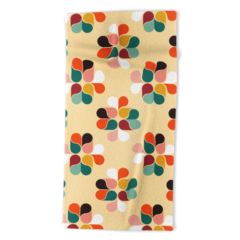Showmemars Retro geometry pattern no2 Beach Towel