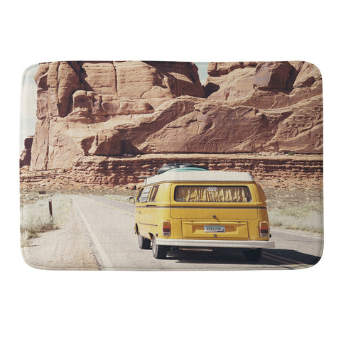 Sisi and Seb Going on a road trip Memory Foam Bath Mat