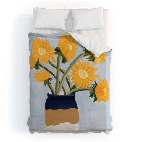 sophiequi Vase with Sunflowers Duvet Cover