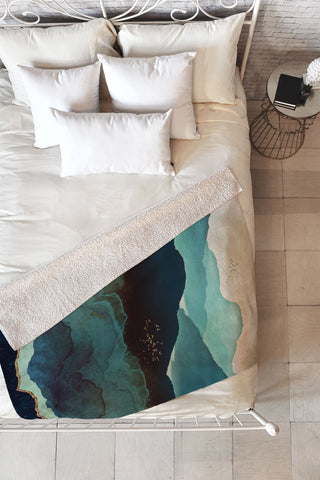 SpaceFrogDesigns Indigo Mountains Fleece Throw Blanket