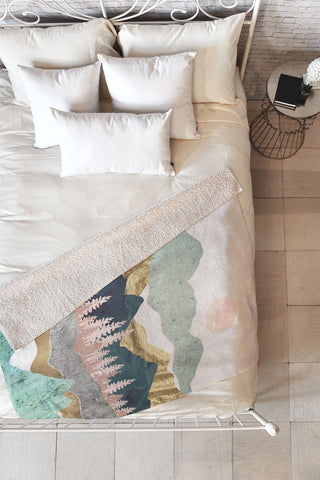 SpaceFrogDesigns Summer Vista Fleece Throw Blanket