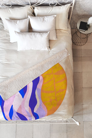 SunshineCanteen makes waves Fleece Throw Blanket