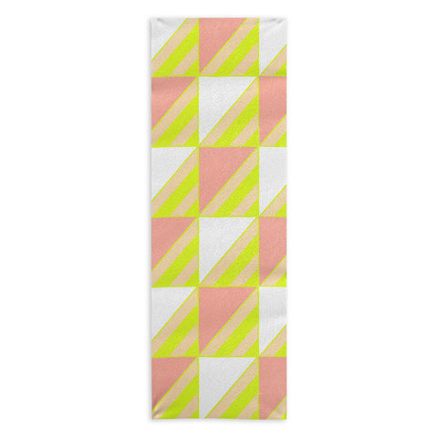 SunshineCanteen Modern Checkerboard Yoga Towel