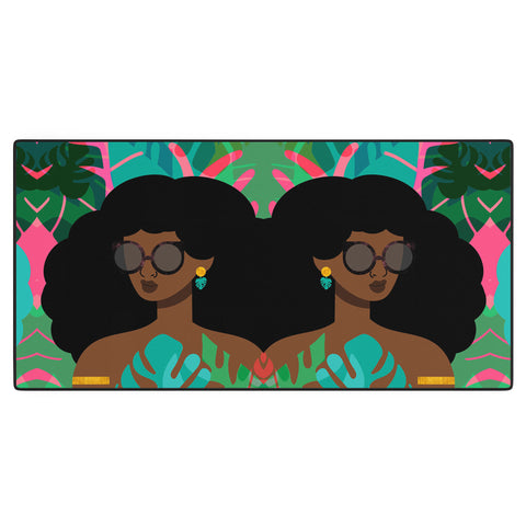 The Pairabirds Eva I Desk Mat
