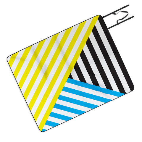 Three Of The Possessed Wave TriColour Picnic Blanket