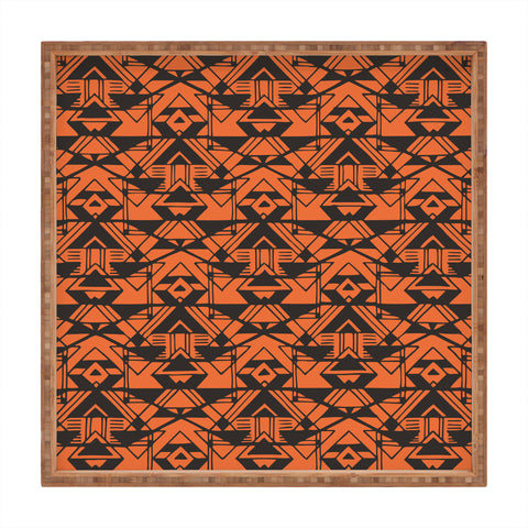 Triangle Footprint 1tridiv1big Square Tray