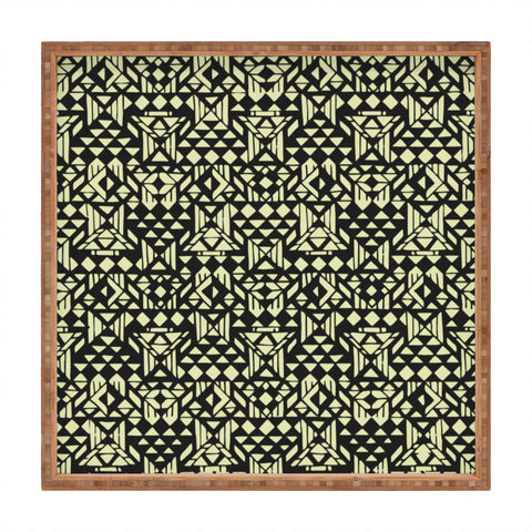 Triangle Footprint 2tridiv1big Square Tray