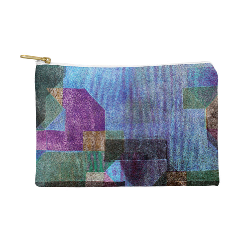 Triangle Footprint Ca1 Pouch