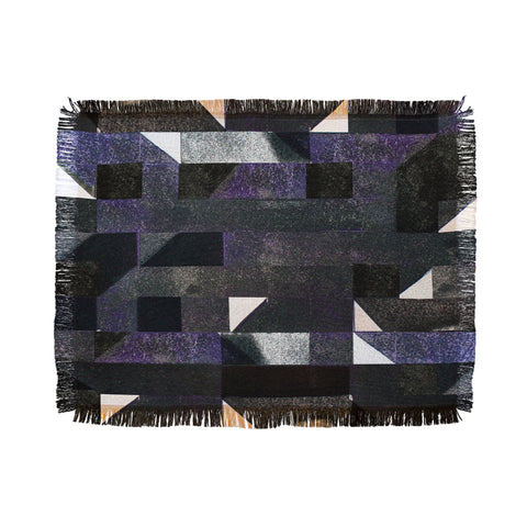 Triangle Footprint Ca7 Throw Blanket