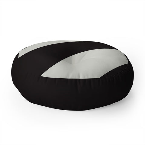 Triangle Footprint cbw1 Floor Pillow Round