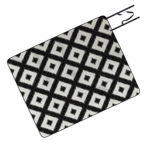 Triangle Footprint cbw1m Picnic Blanket