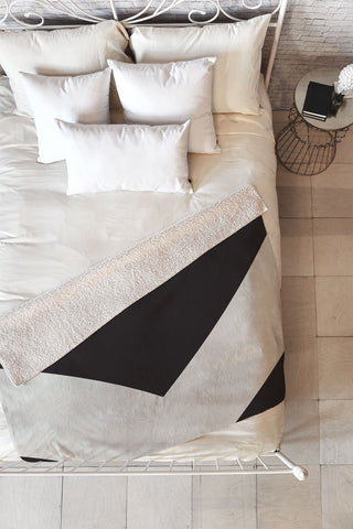 Triangle Footprint cbw2 Fleece Throw Blanket