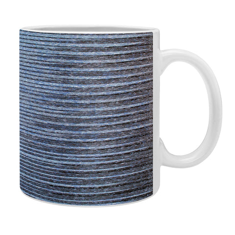 Triangle Footprint li2 Coffee Mug