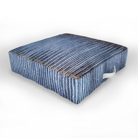 Triangle Footprint li2 Outdoor Floor Cushion