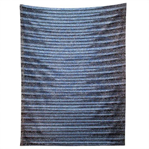 Triangle Footprint li2 Tapestry