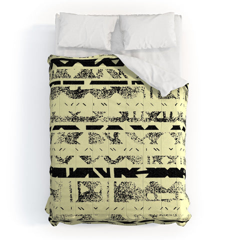 Triangle Footprint Lindiv1 Comforter
