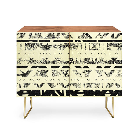 Triangle Footprint Lindiv1 Credenza