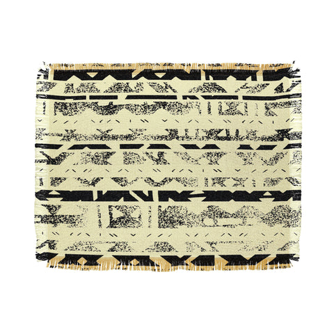 Triangle Footprint Lindiv1 Throw Blanket