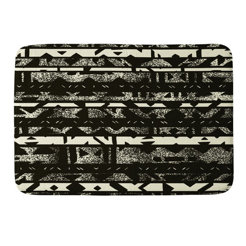 Triangle Footprint Lindiv4 Memory Foam Bath Mat