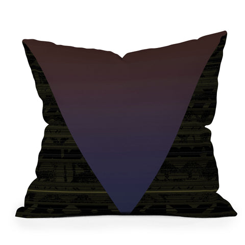Triangle Footprint Lindiv5 Throw Pillow