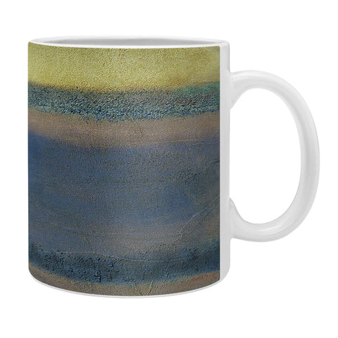 Triangle Footprint s2 Coffee Mug