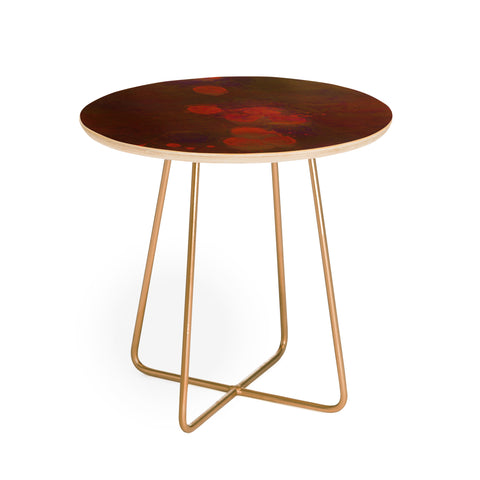 Triangle Footprint unreachable Round Side Table