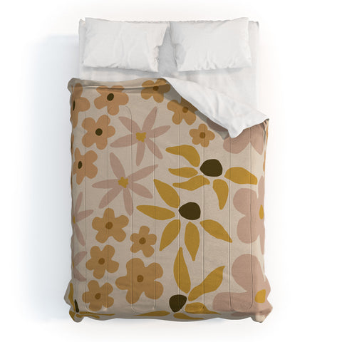 Urban Wild Studio black coffee morning tan Comforter