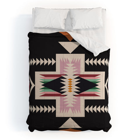 Urban Wild Studio desert pink Comforter