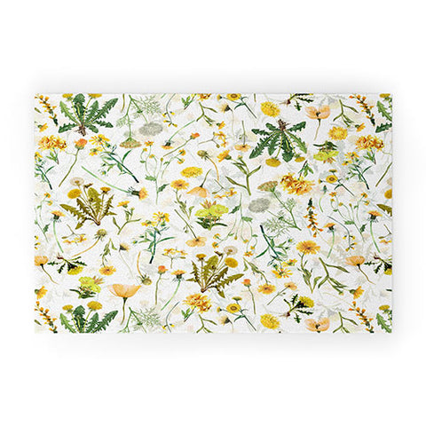 UtArt Scandinavian Yellow Wildflower Welcome Mat